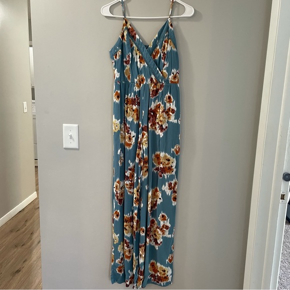 Floral jumpsuit - Picture 2 of 7